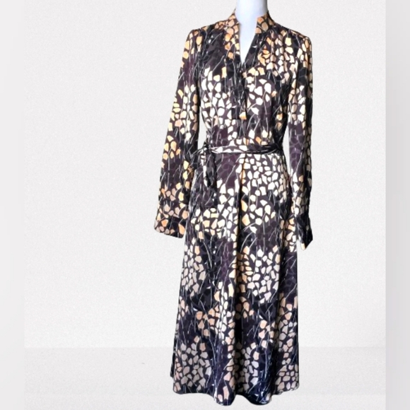 H&M Dresses & Skirts - H & M x Richard Allen Long Sleeve Dress Size 6